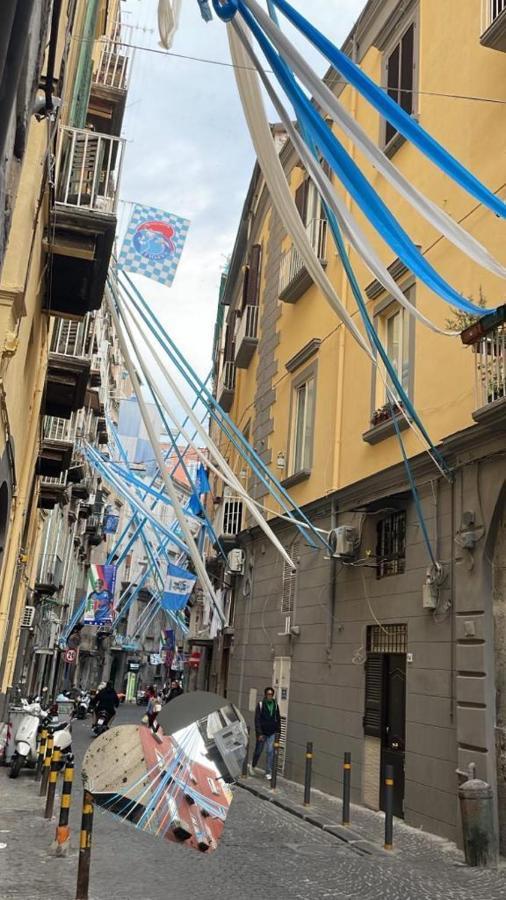 Appartement La Dimora Di Vittoria à Naples Extérieur photo